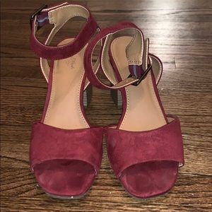 Burgundy Thick Heel Shoe